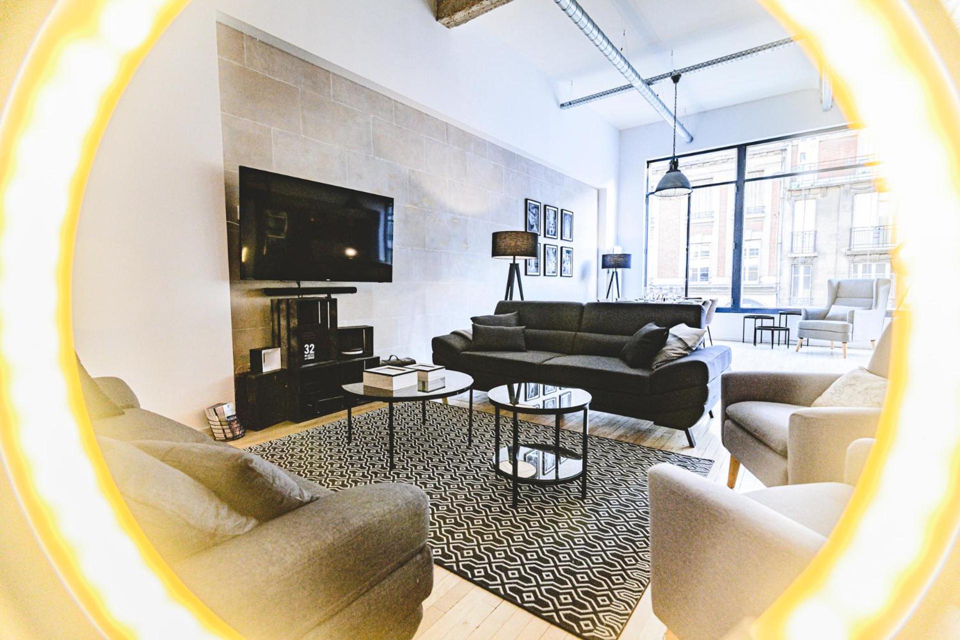 Апартаменты Ikizen Prestige - Loft Du Cadran - Parking Prive Реймс Экстерьер фото